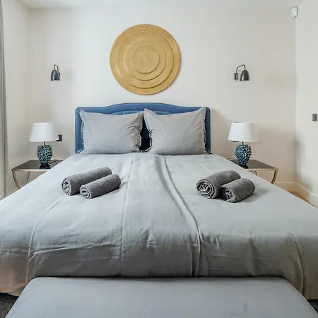 Beau Clocher 圣特罗佩